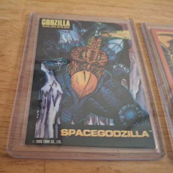 2x Rare Vintage 1995 Godzilla Wars Space Godzilla Cards, + More - HIGHER GRADES - Picture 3 of 8
